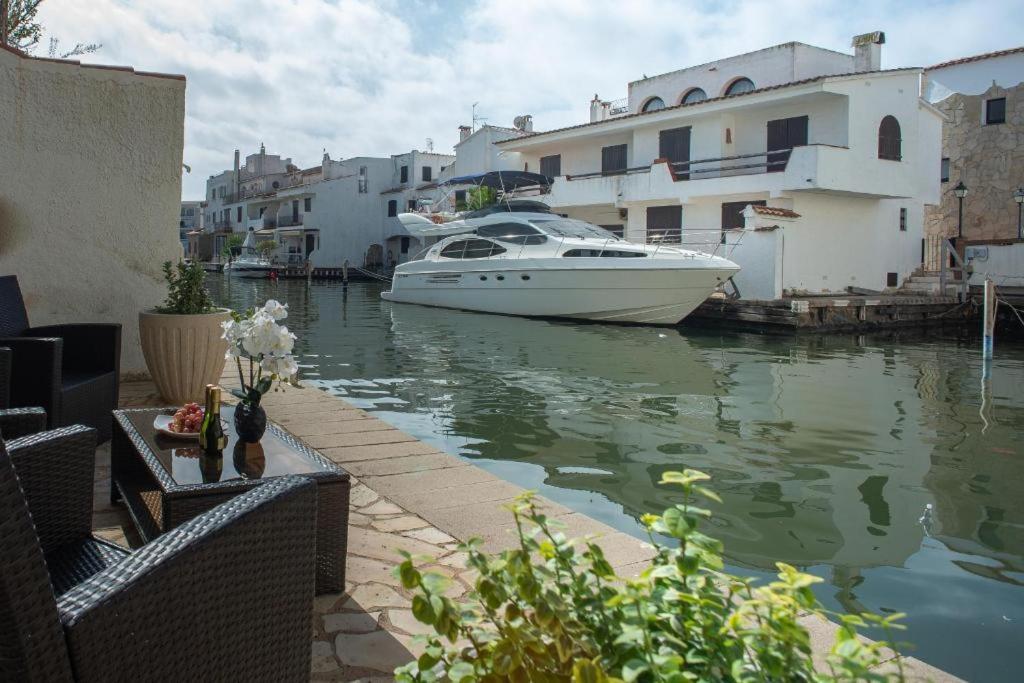 Casa Cartago Vila Empuriabrava Exterior foto